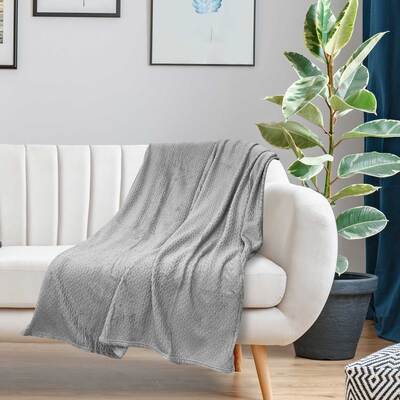 GuestSupply US  Centex Ribbed Fleece Blanket, Queen 90x90, 2.73