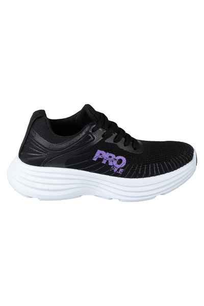 Chaussures de sport lac&eacute;es pro five en maille
