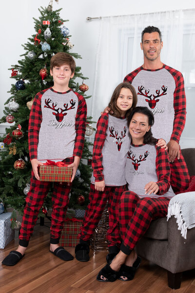 Ens. de pyjamas assortis pour la famille ultra doux à manches longues - Joyful