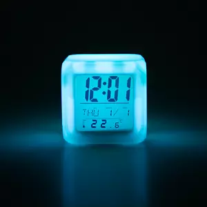 Hauz Basics - Colour-changing digital alarm clock