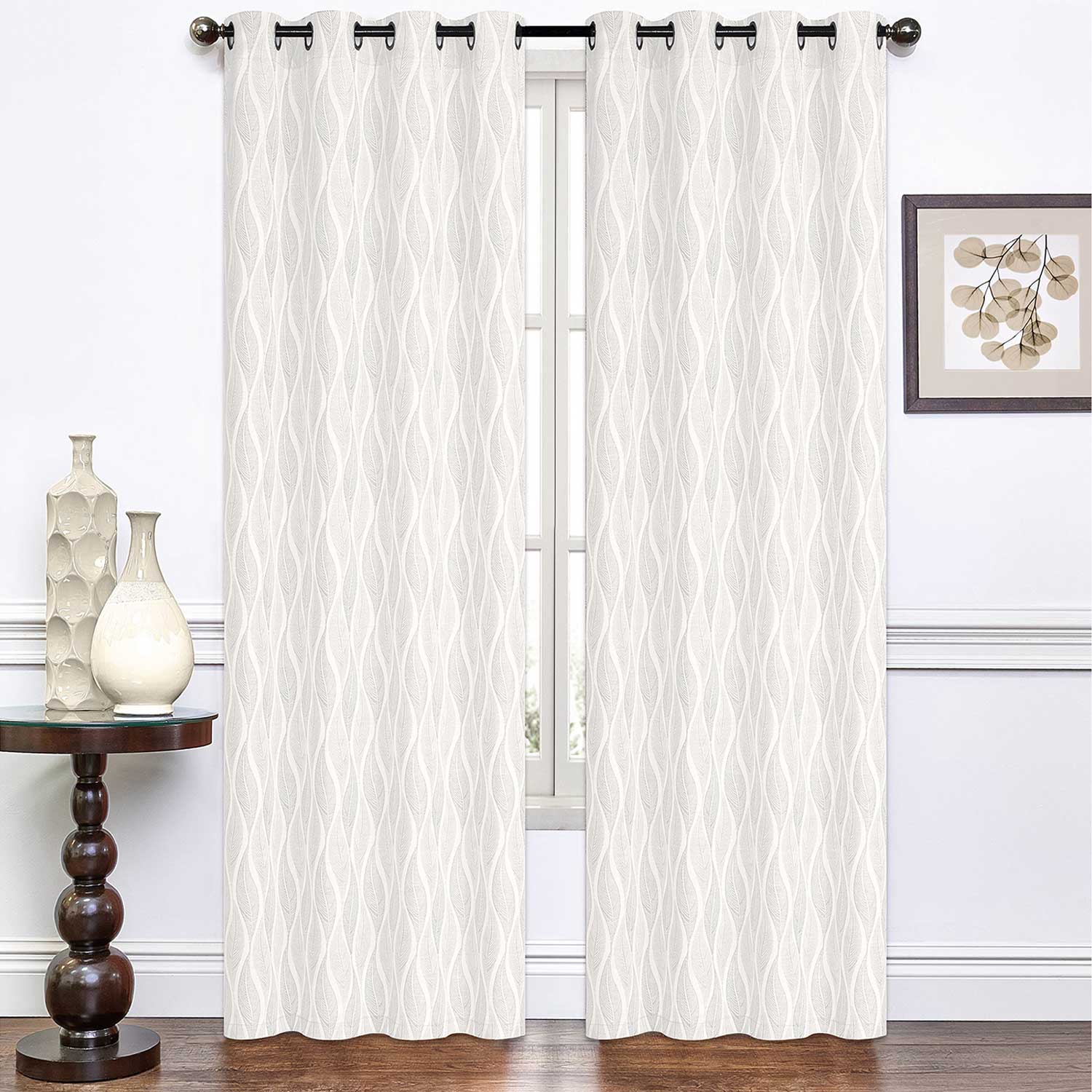 LENNOX - Wrinkle-free jacquard woven panel with metal grommets, 54"x84"