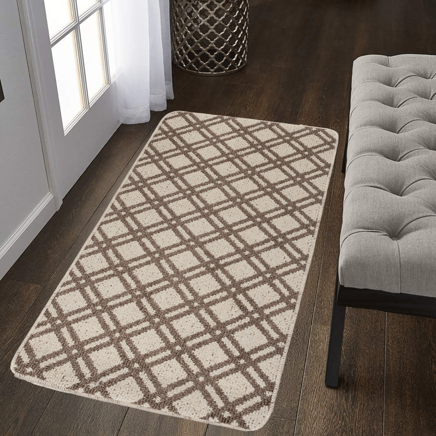 Non-slip runner rug, 2'x4'