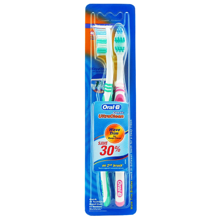 Oral-B - Classic Ultra Clean soft toothbrushes, pk. of 2