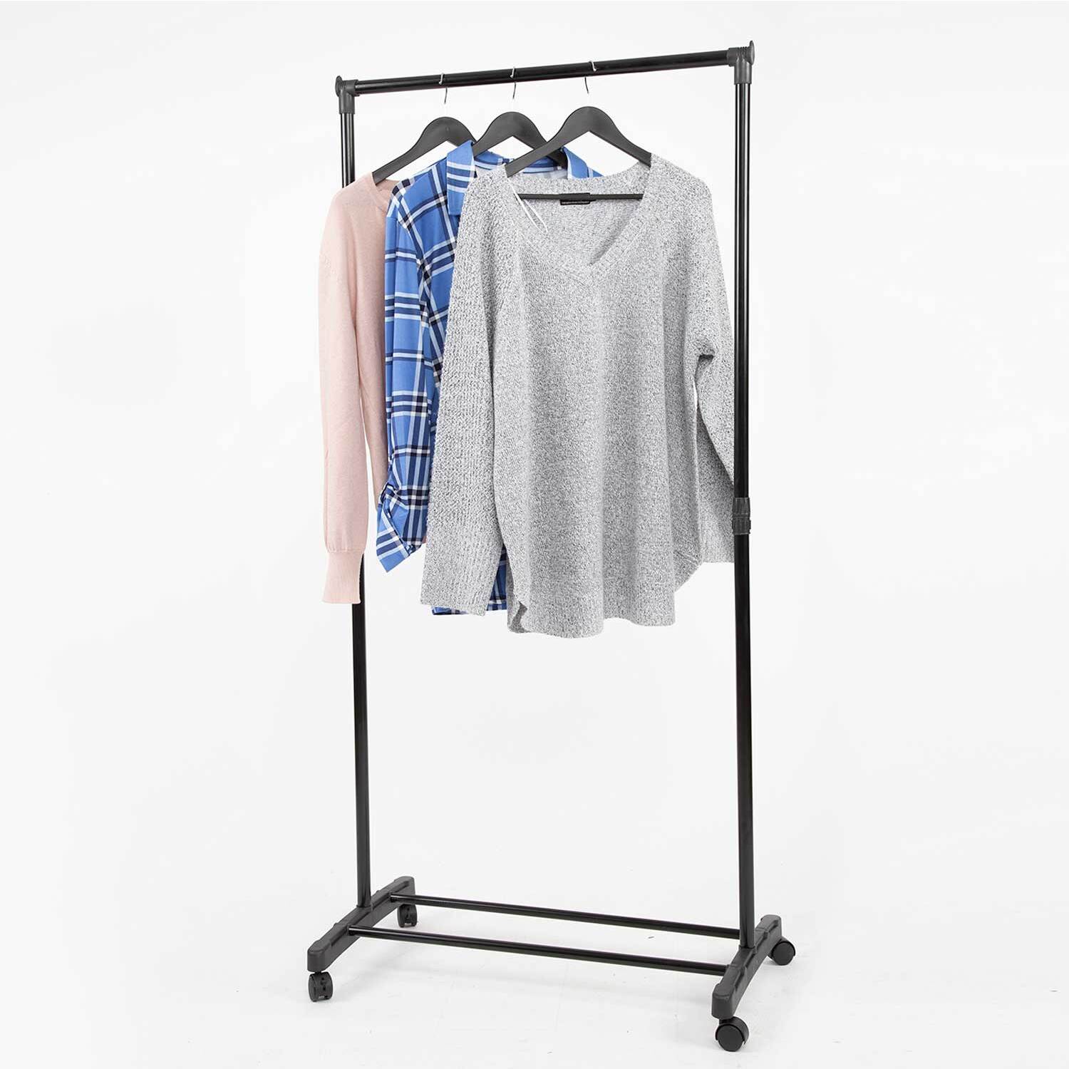Portable garment rack