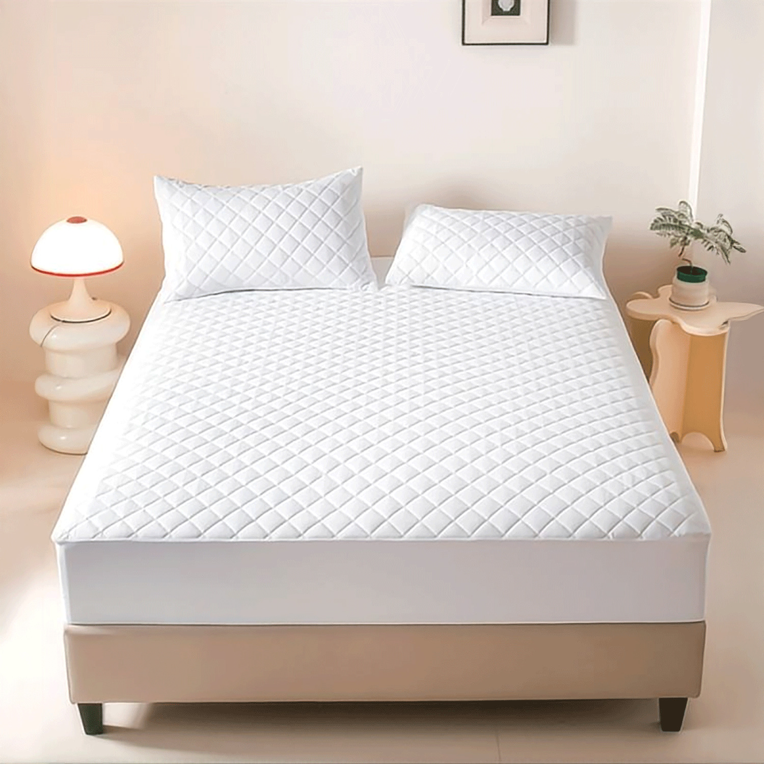 Quilted mattress protector