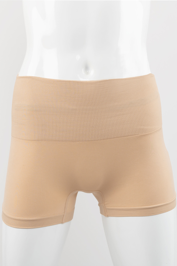 Seamless highwaist boyleg shorts with light support, beige. Colour