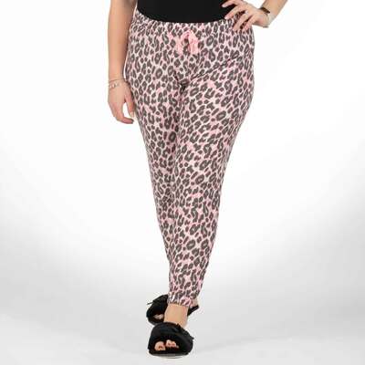 Sleep & Co. - Soft touch, jogger pyjama pants - Pink leopard - Plus Size