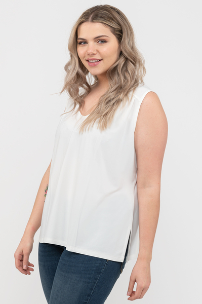 Sleeveless v-neck blouse with side split hem - Ivory - Plus Size