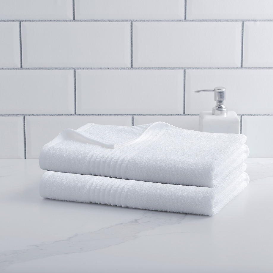 Solid cotton bath towel