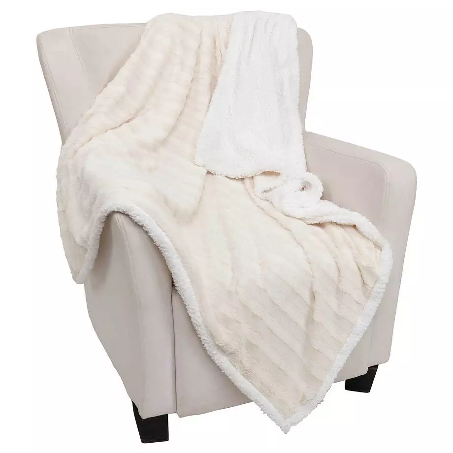 Super soft chevron throw with sherpa backing, 50
