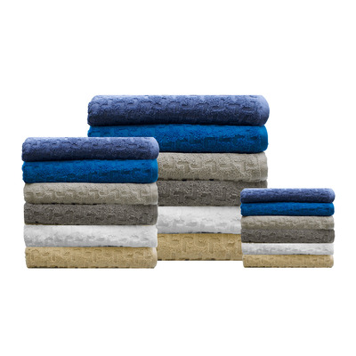 TEXTUR&Eacute;E Collection - Sculpted grid towel