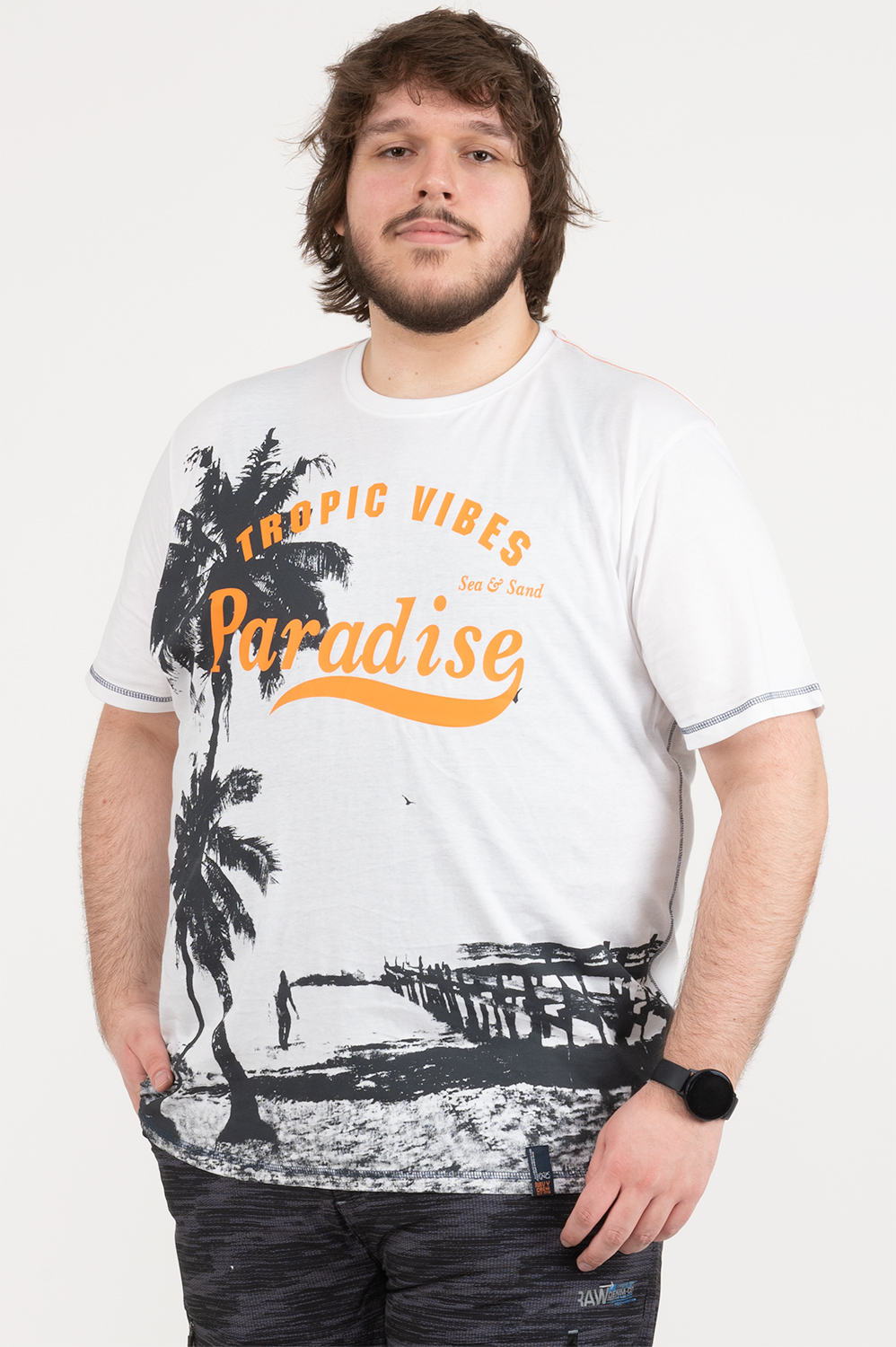 Tropical Vibes Paradise, short sleeve graphic t-shirt - White - Plus Size