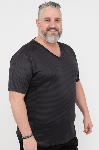 V-neck, waffle-knit mesh activewear t-shirt - Black - Plus Size