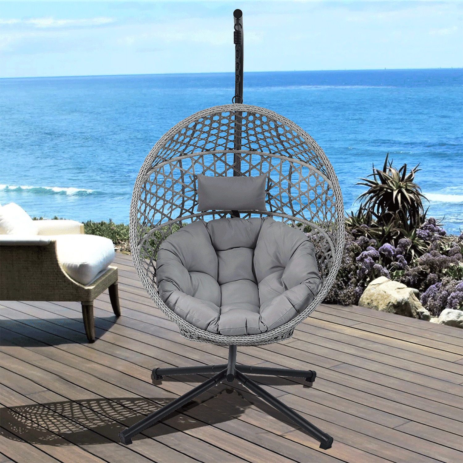 Wicker hanging egg chair